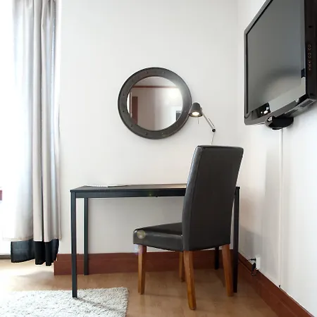 Astoria 3*