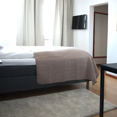 Astoria 3*
