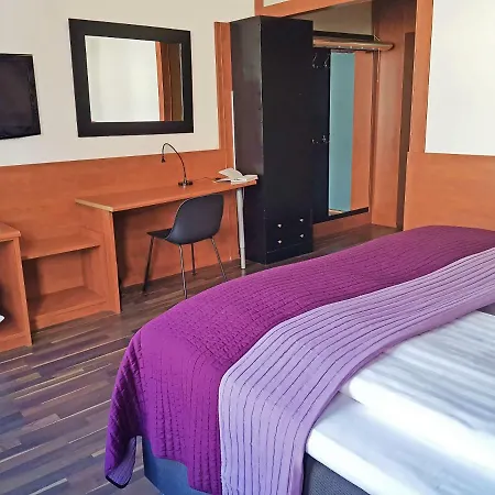 Astoria 3* מאלמה